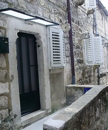 Peppino - Old Town Apartamento