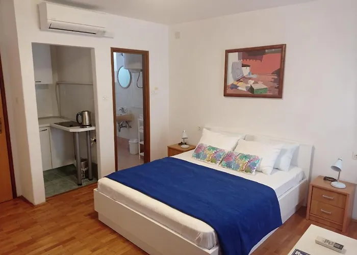 Peppino - Old Town דירה