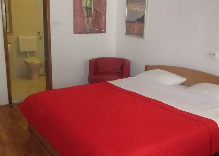 Peppino - Old Town דירה