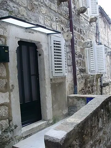 Peppino - Old Town דירה